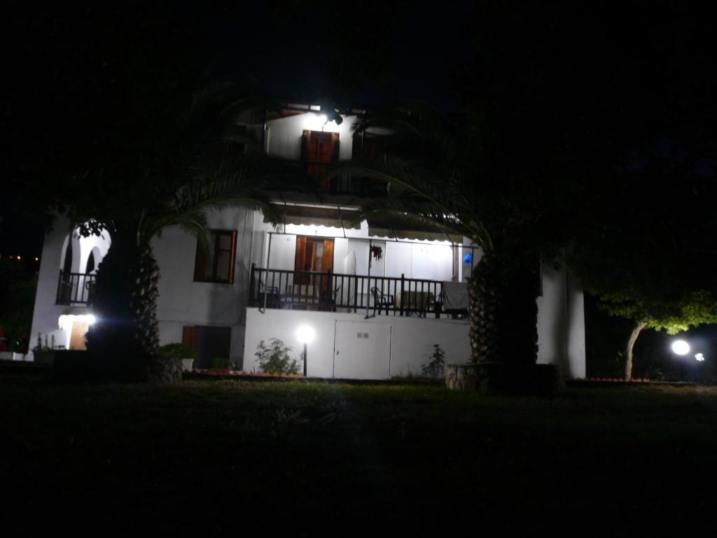 Liossis Rooms & Apartments Skopelos Eksteriør billede